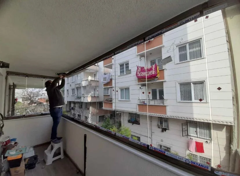 Küçükçekmece Cam Balkon